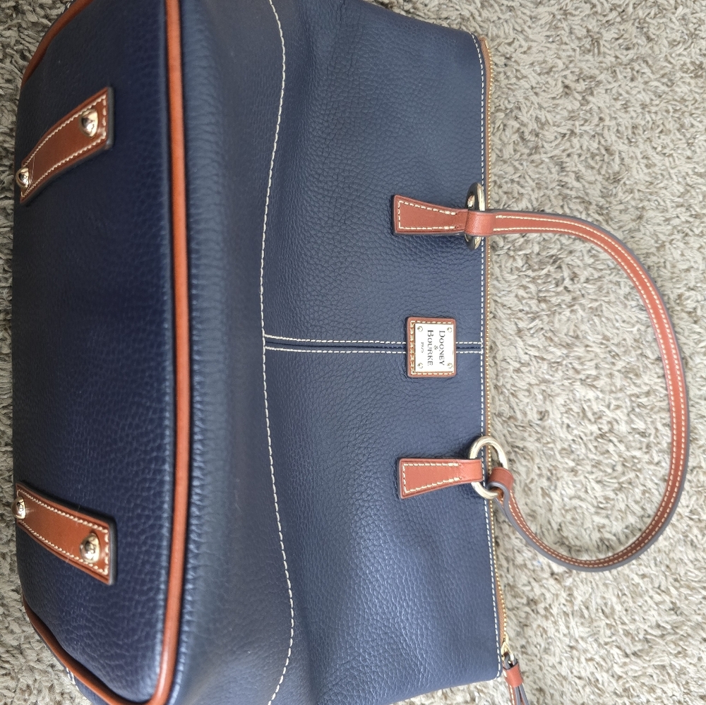 Dooney and Bourke Tote Bag